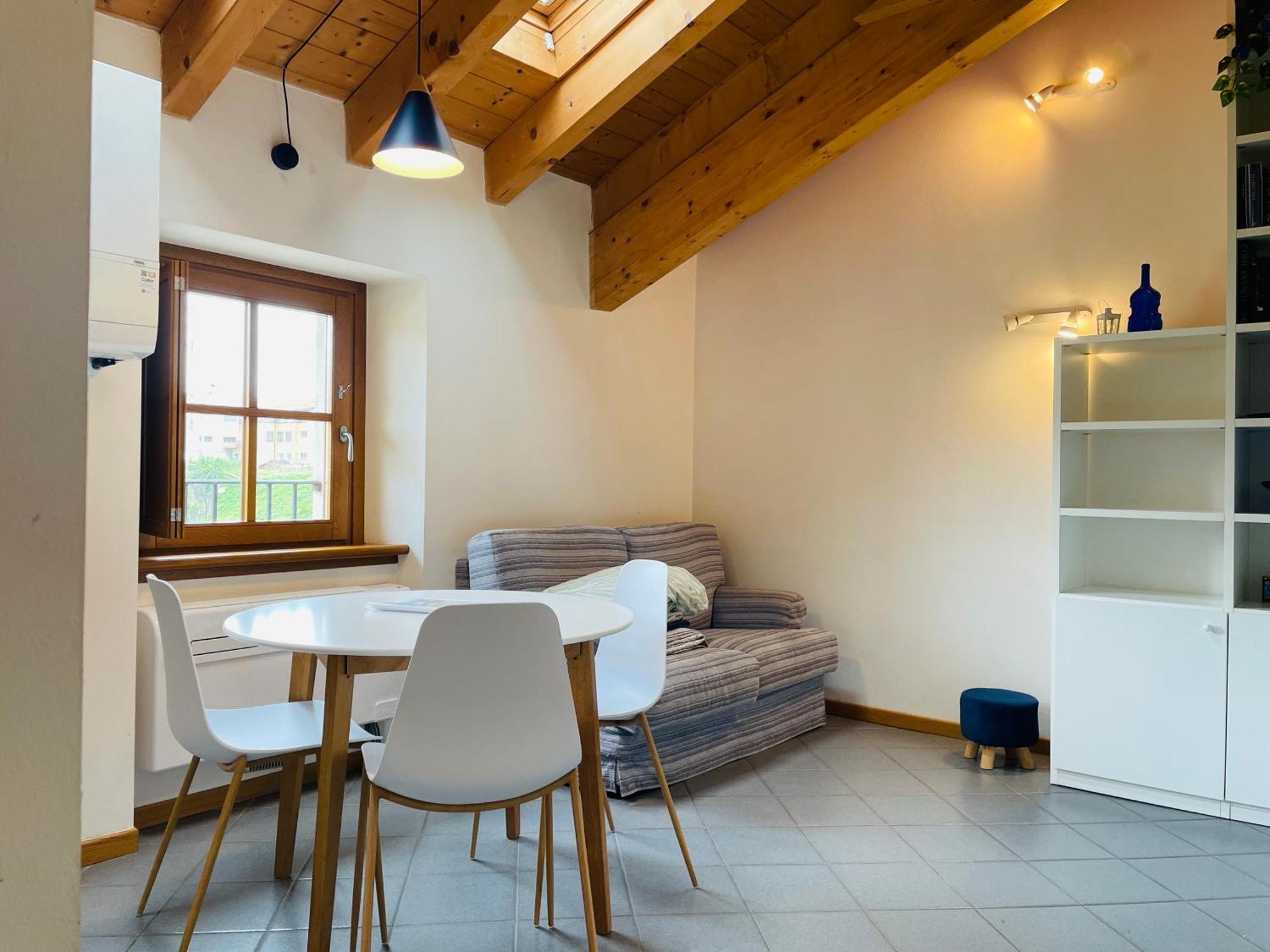 Blue Lake Apartment 20M From The Lake With Box Colico Eksteriør bilde